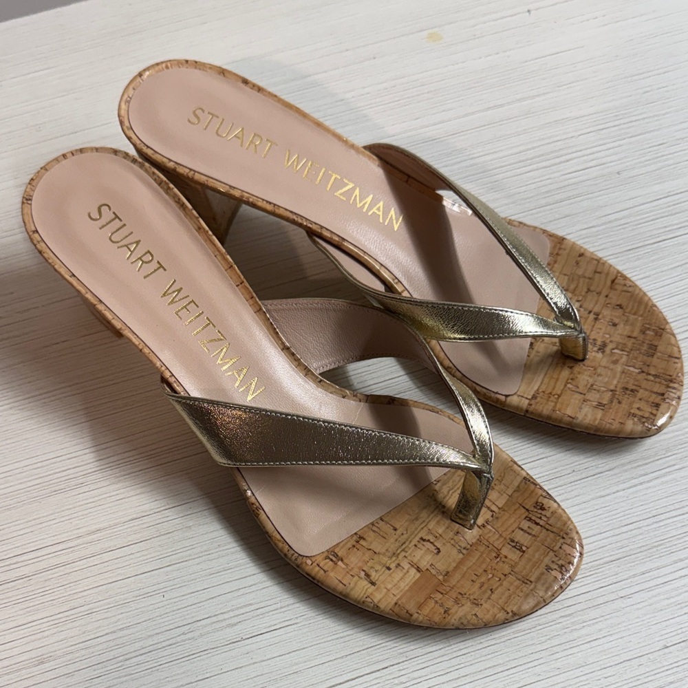 Stuart Weitzman Metallic Gold Cork Sandals size 8 NWOT - Picture 2 of 6